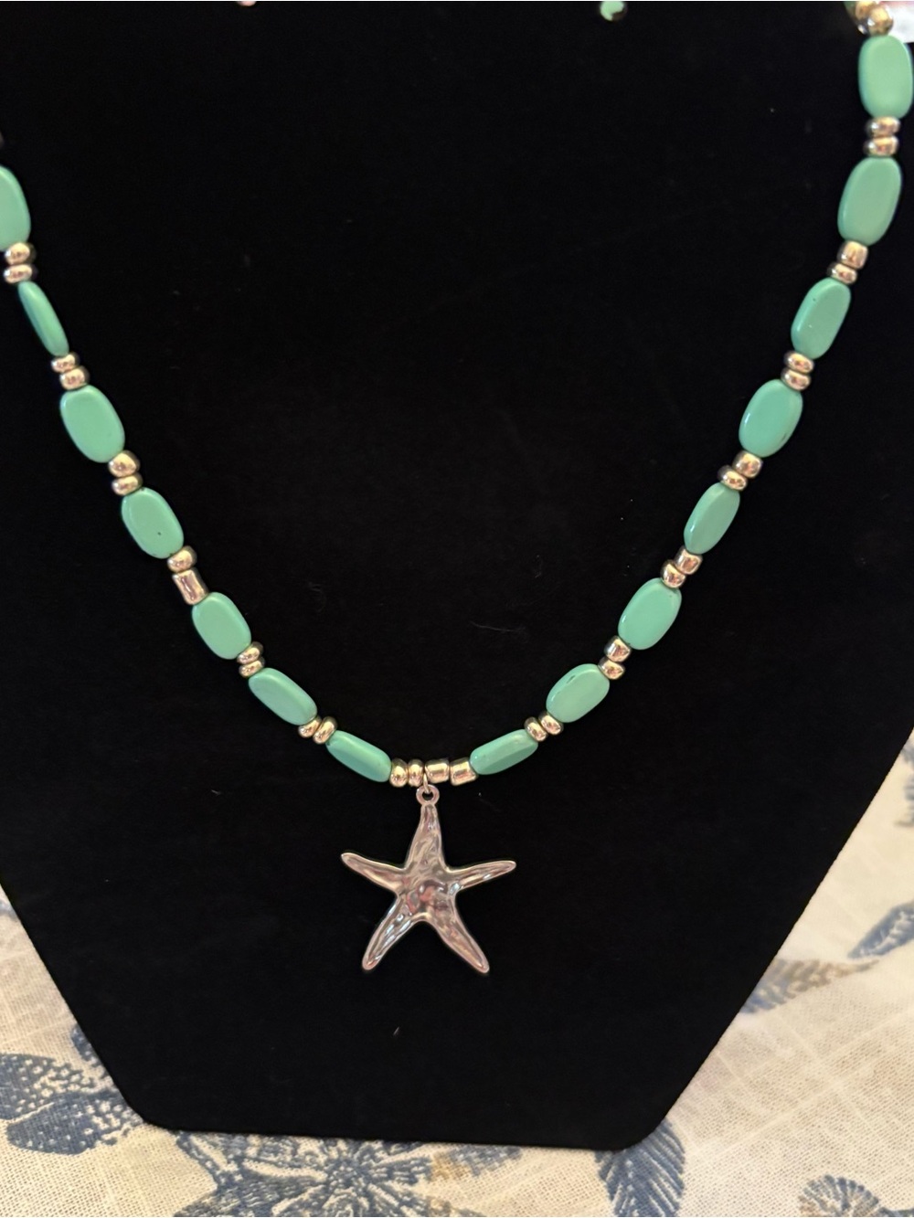 Silver Starfish Necklace with‎ Green Beads